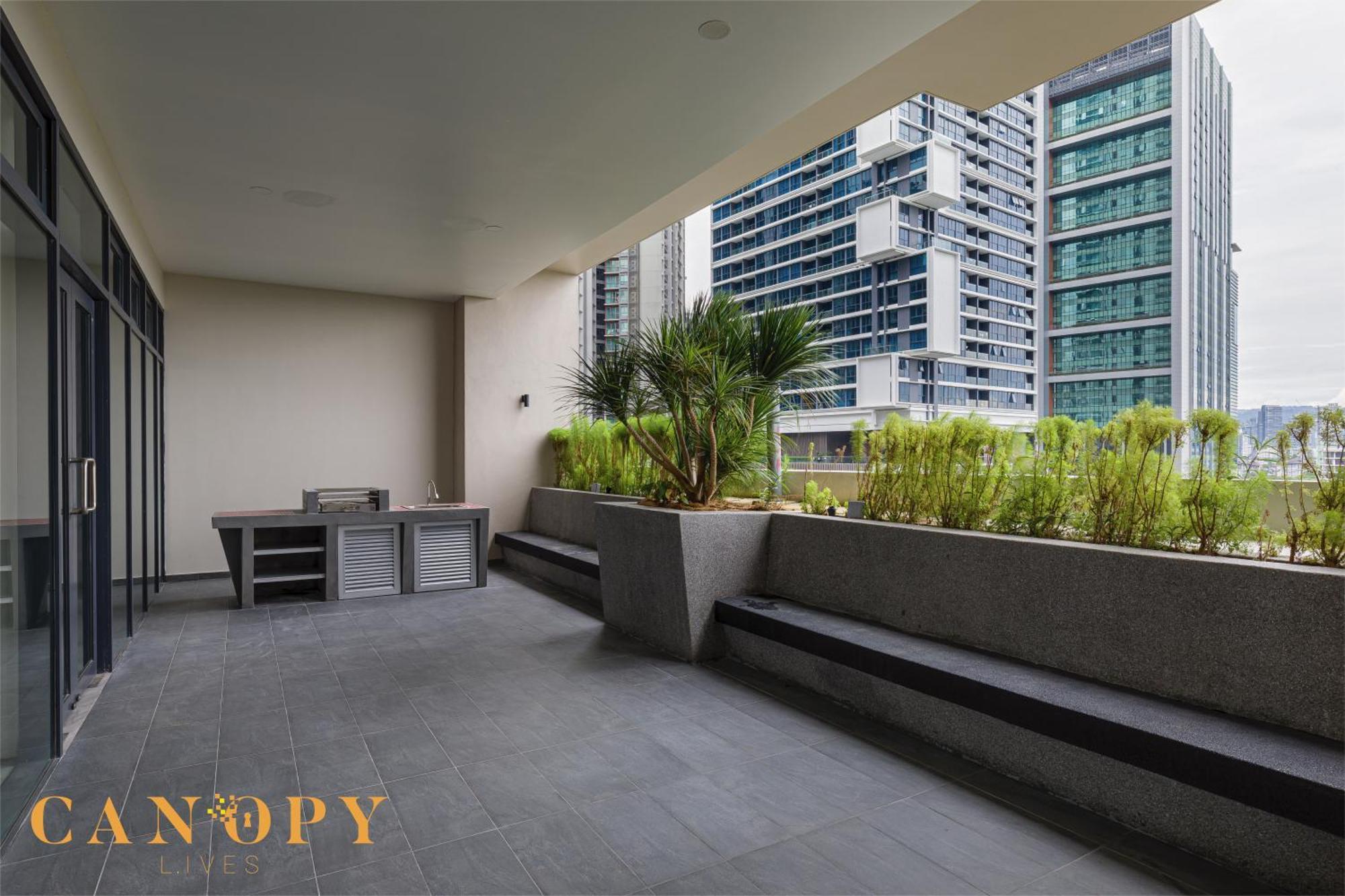 The Manor Serviced By Canopy Lives Apartment